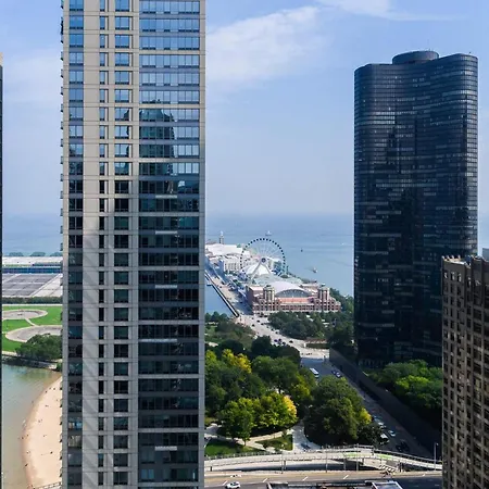 3b/3b Skyloft With Navy Pier View Gym & Pool By Envitae