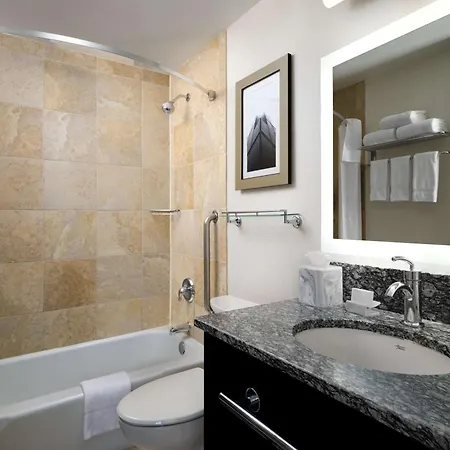 Hotel Homewood By Hilton Downtown - Magnificent Mile