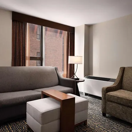 Homewood By Hilton Downtown - Magnificent Mile 3*