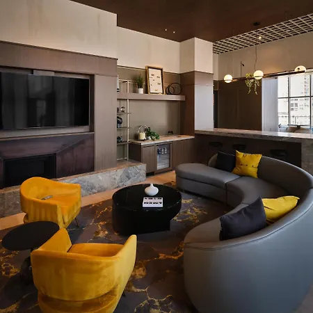 Level River North Hotel Chicago