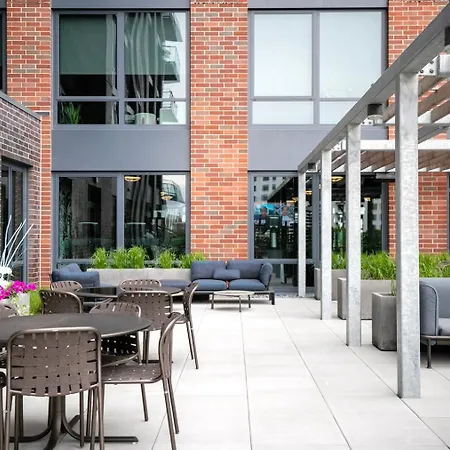 River West 2br W Rooftop Nr L Blue Line Chi-969 Apartment