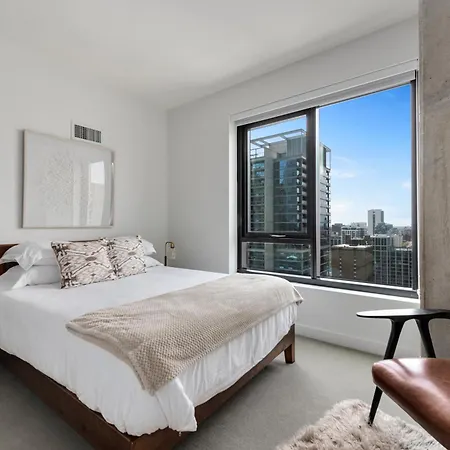 Aurelien Spacious In The Heart Of Gold Coast Apartment *