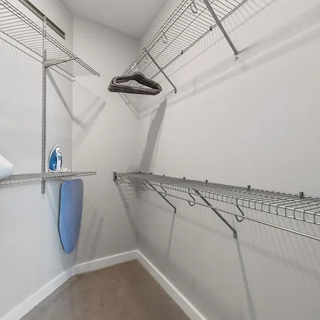 Aurelien Spacious In The Heart Of Gold Coast Chicago