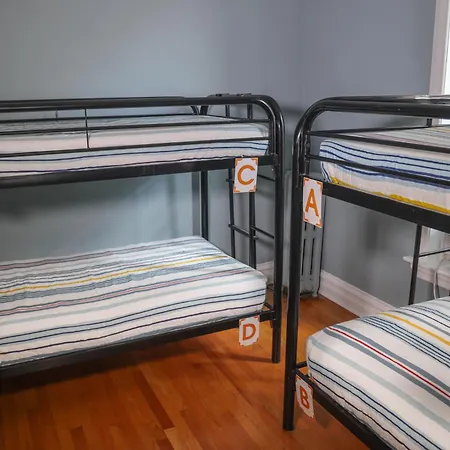 Hostel Wrigley - (adults Only)
