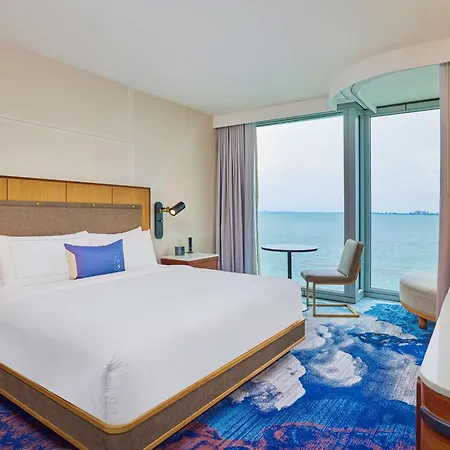 Sable At Navy Pier Chicago, Curio Collection By Hilton Hotel