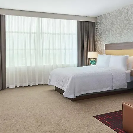 Hotel Home2 By Hilton Mccormick Place