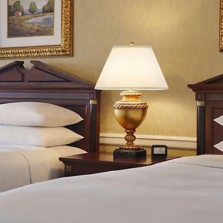 The Drake Hotel 4*