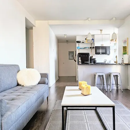 Uptown Gem Apartment Chicago