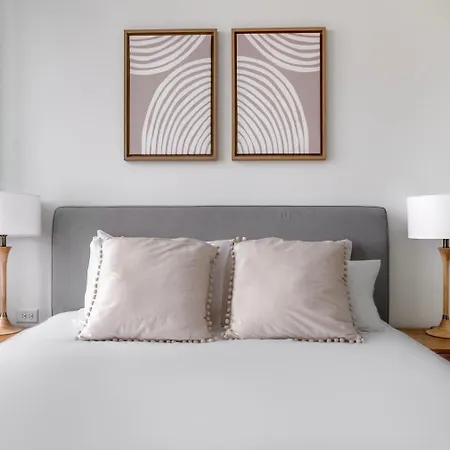 West Loop 2br W Theater Gym Nr Restaurant Row Chi-950 Apartment Chicago
