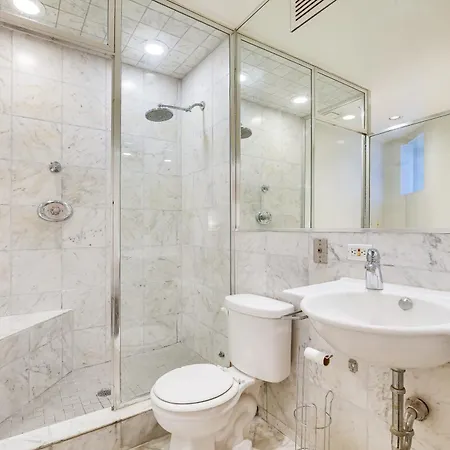 Apartment Lincoln Park Walk To Beach, Shops And Dining! Chicago
