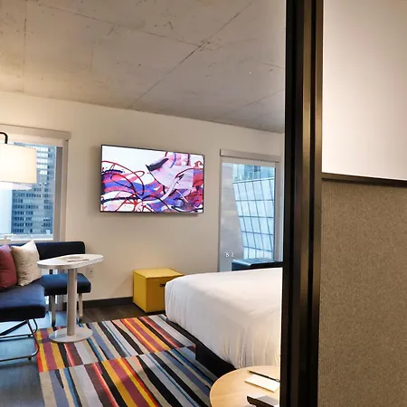 Aloft By Marriott Mag Mile Chicago