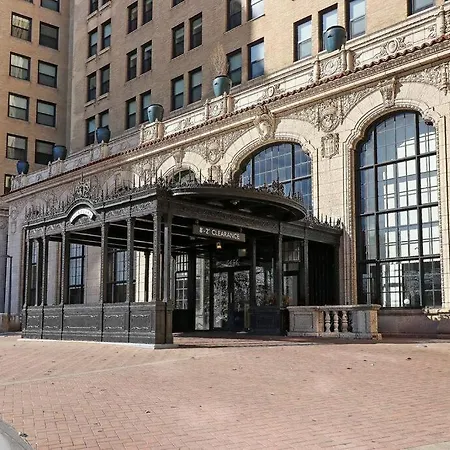 Apartment 1br Chic & Elite In Hyde Park - Shoreland 714 *