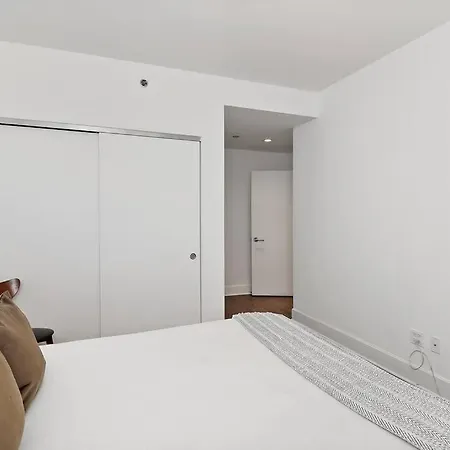 2br Stylish In Hyde Park - Shoreland 1320 Apartment Chicago