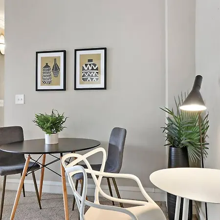 1br Calm, Cozy & Furnished In Hyde Park - Windermere 402 Apartment Chicago