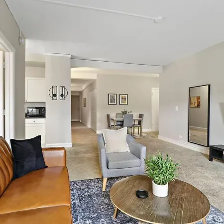 Apartment 2br Sunny In Hyde Park - Windermere 211 *