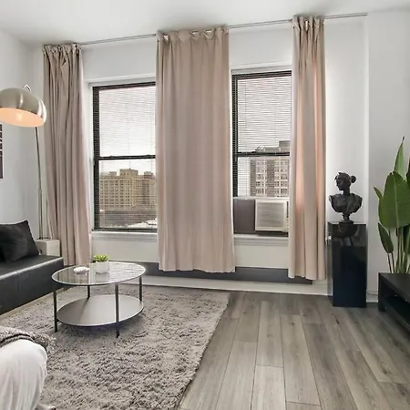 Apartment Serene & Contemporary - Del Prado 817 Chicago