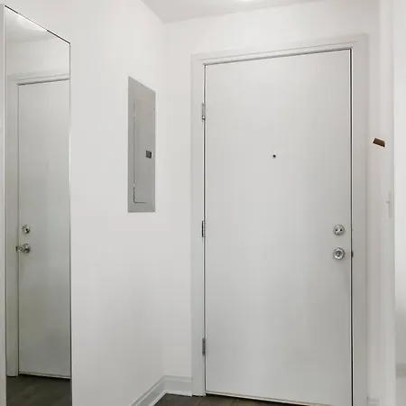 Apartment 2br Comfy And Roomy In - Del Prado 1013 Chicago