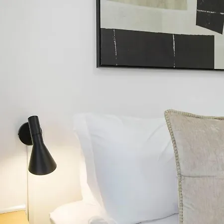Apartment 2br Comfy And Roomy In - Del Prado 1013