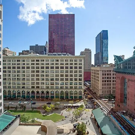 Loop 2br W Gym Doorman Nr L Chi-813 Apartment *