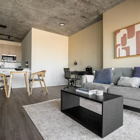 Apartment Blueground River North Gym Pool 1 Block To L Chi-1046 *