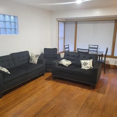 Hotel Cozy In Washington Heights 3*