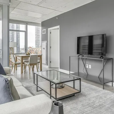 Apartment Landing Modern With Amazing Amenities