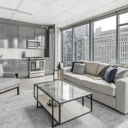 Landing Modern With Amazing Amenities Apartment
