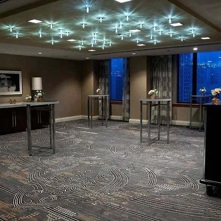 The Gwen, A Luxury Collection Hotel, Michigan Avenue Hotel