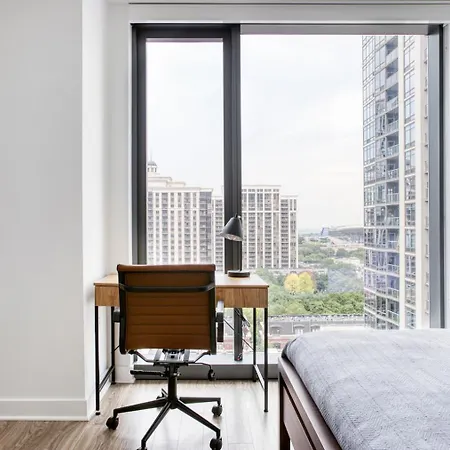 S Loop W Pool Gym Roof Nr L Chi-430 Apartment