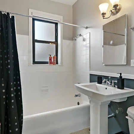 Elegant 1br Hyde Park - Windermere 310 Apartment *