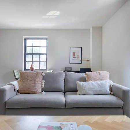 Uptown 1br W Fire Pits Rooftop Nr L Red Line Chi-979 Chicago