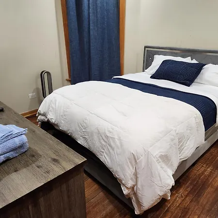 Relaxing Entire Roseland Neighborhood Unit Apartment Chicago