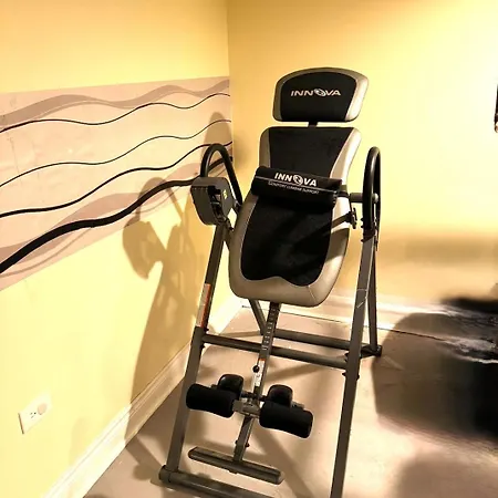 Fully Equipped Cozy 4/5 Br * Chicago