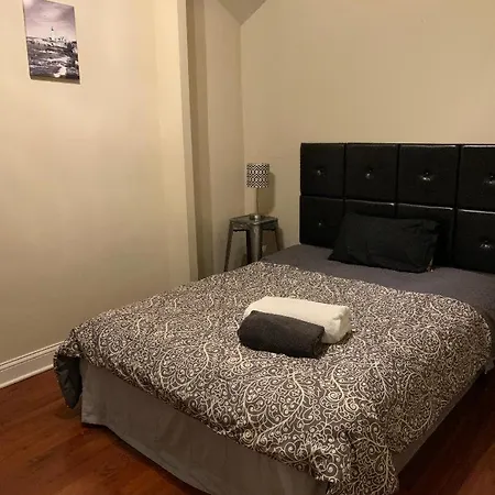 Modern Belden Apartment *