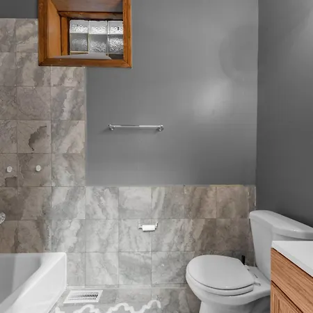 Drexel Apartment