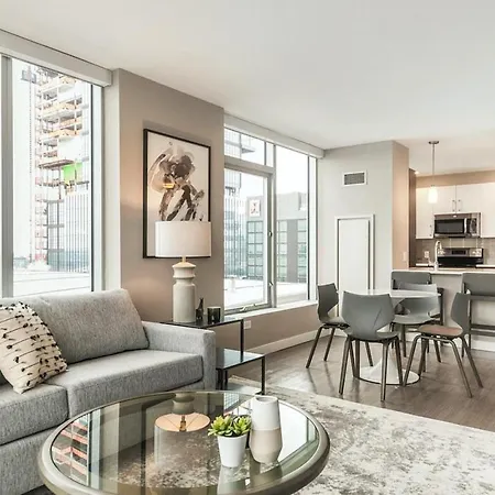 Apartment Landing At Logan - In Logan Square *