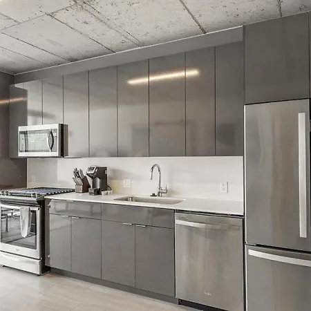 Landing Modern With Amazing Amenities