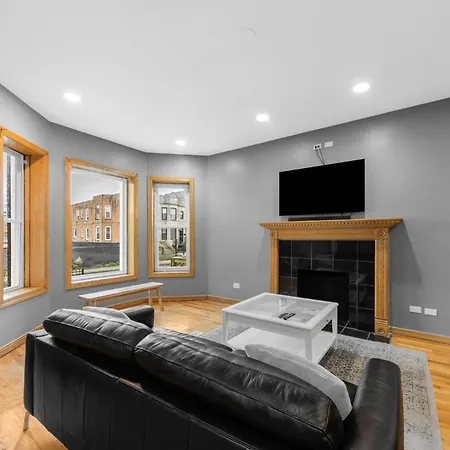 Drexel Apartment Chicago