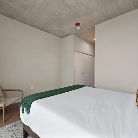 Apartment Sage Modern Near Union Park In West Loop *
