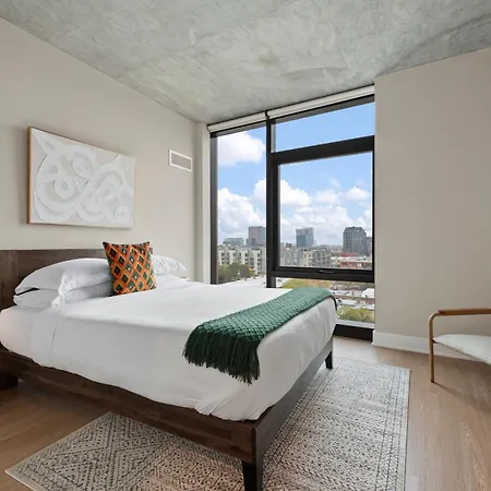 Apartment Sage Modern Near Union Park In West Loop Chicago