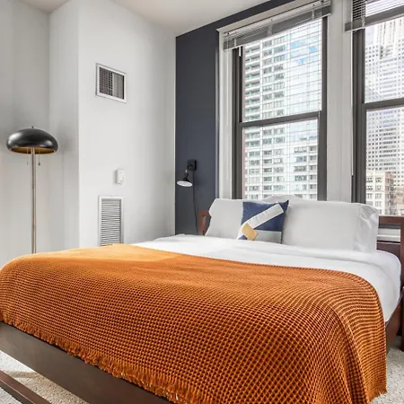 Ideal Loop 2br W Gym Nr Millennium Park Chi-130 Apartment