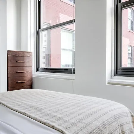 Ideal Loop 2br W Gym Nr Millennium Park Chi-130
