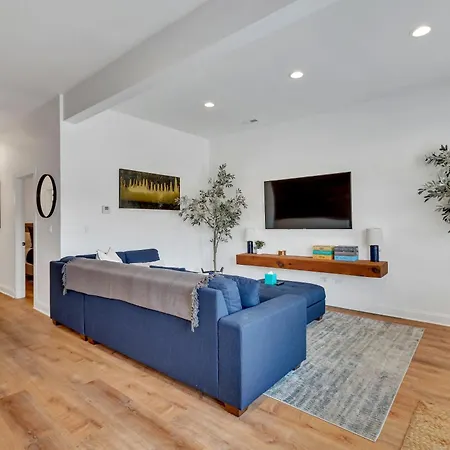 Bright Modern 4bd 2ba In The Heart Of Wrigleyville