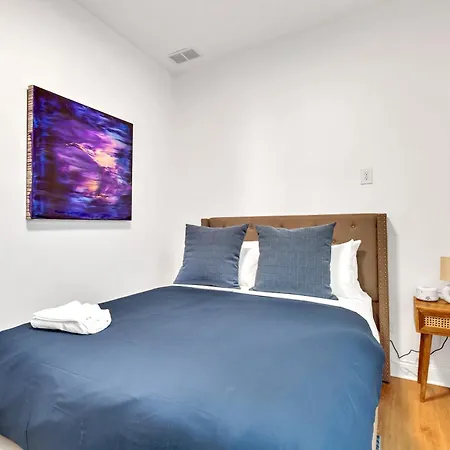 Bright Modern 4bd 2ba In The Heart Of Wrigleyville Apartment