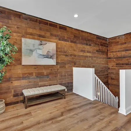 Bright Modern 4bd 2ba In The Heart Of Wrigleyville
