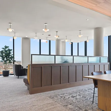 Foundry Unmatched Skyline Views At Lincoln Park Apartment