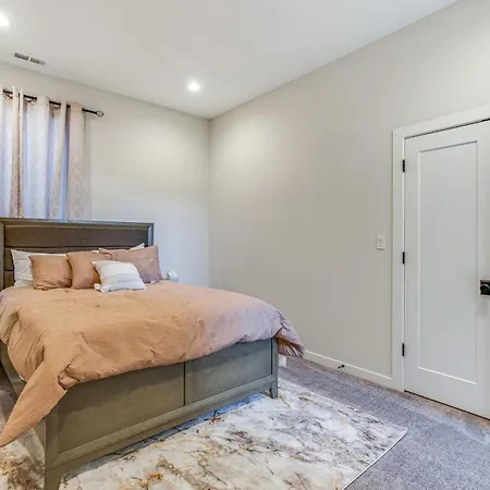 Apartment 7 Mi To Downtown Luxe Chicago