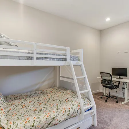 Apartment 7 Mi To Downtown Luxe