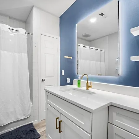 Beautiful Unit In *