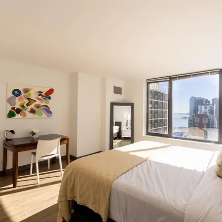 Ultimate 3br Luxury Near Navy Pier With Gym & Pool By Envitae * Chicago